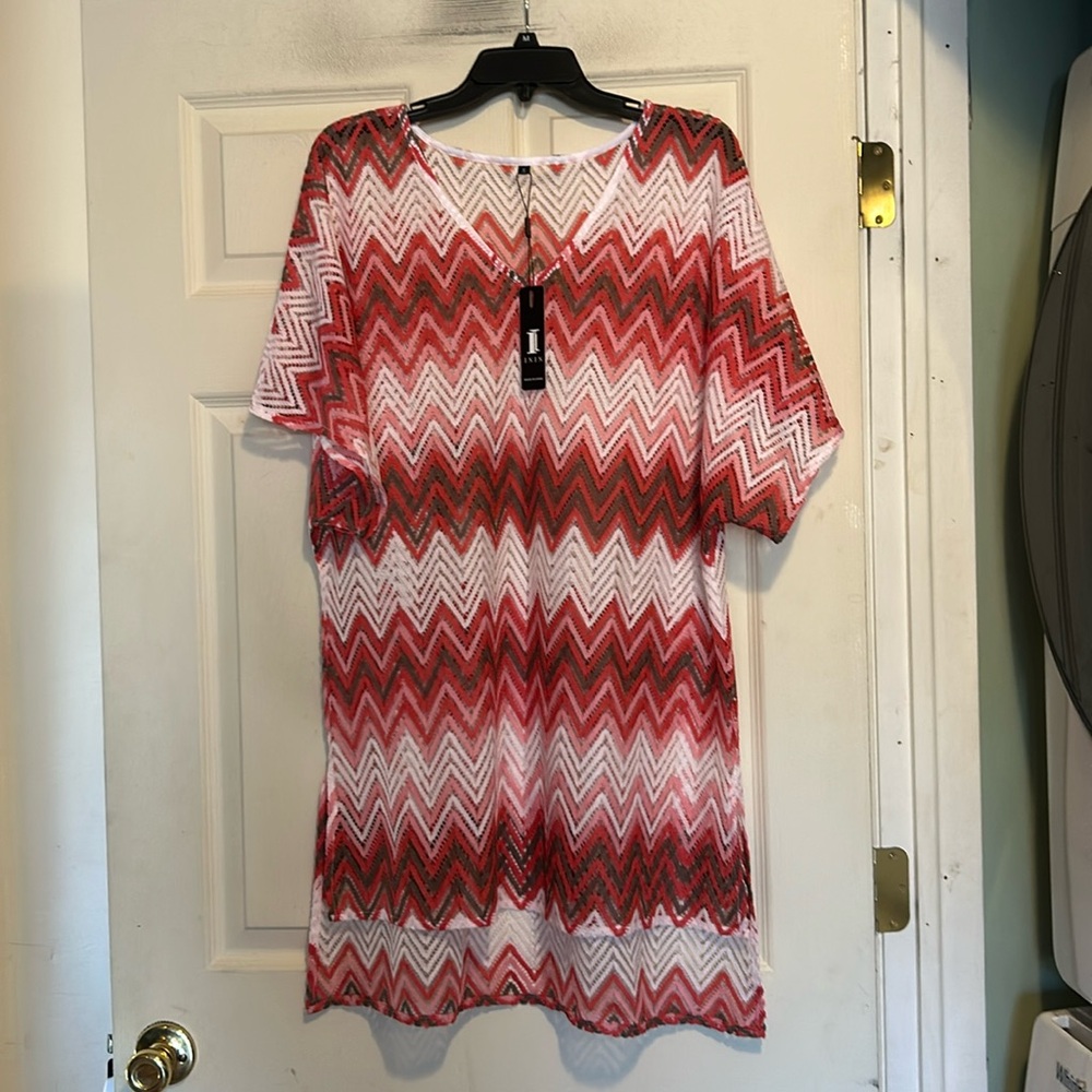 Inin Pink and White Chevron Pattern Bathing Suit Cover Up Size Small